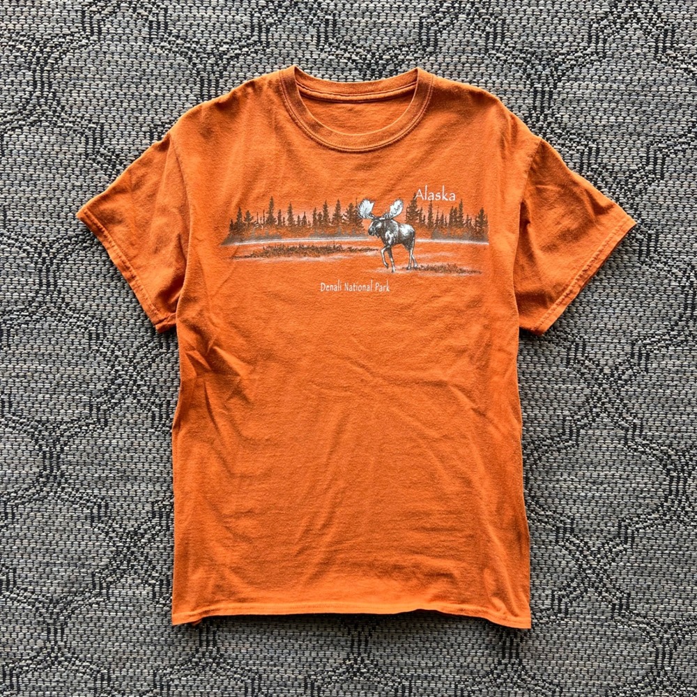 Y2K Alaska T-Shirt Mens Medium Orange Denali National Park Moose Nature Outdoors